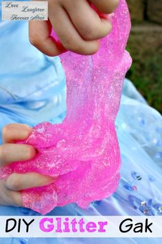 Have some fun and get a little gross with this Homemade Glitter Gak Recipe! Entrepreneurs Day Ideas Grade 7, Entrepreneurs Day Ideas, Gak Recipe, Balloon Flip Flops, Homemade Glitter, Summer Ideas For Kids, Market Day Ideas, Makeup Reference, How To Make Water