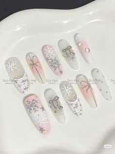 Quince Nails, Anime Nails, Pretty Aesthetic, Korean Nails, Nail Design Inspiration, Snowflake Nails, Kawaii Nails, Aesthetic Cute