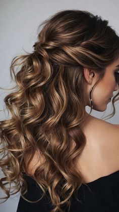 Maid Of Honor Hair Styles For Long Hair Wedding, Bridesmaid Hairstyles Curly Hair Half Up, Short Medium Length Hair Styles, Light Brown Hair Styles, Brown Hair Styles, Wavy Hair Styles, Front Braid, Rambut Brunette, Light Brunette