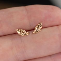 Dainty Minimalist Leaf 14k Yellow Gold Stud Earring #nature #studearrings #minimalism Tiny Rose Gold 14k Earrings, Hammered Rose Gold Earrings 14k Gold Filled, Rose Gold Hammered 14k Gold-filled Earrings, Hammered 14k Gold-filled Rose Gold Earrings, Small Earrings Gold, Mens Rings Wedding Diamond, Black Hills Gold Jewelry, Clean Gold Jewelry, Modern Gold Jewelry