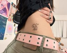 Tattoo Ideas Simplistic, Disney Channel Tattoo Ideas, Cute Sanrio Tattoos, Matching Snoopy Tattoos, Snoopy Tattoo For Women, Pompompurin Tattoo, Overthinking Tattoos, Snoopy Tattoo Ideas, Coquette Tattoo