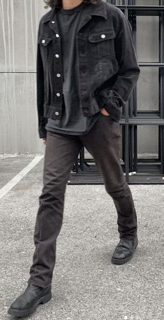 Punk Outfits Men, Mens Alternative Fashion, Grunge Outfits Men, Mens Grunge, Goth Guys, Aesthetic Outfits Men, Dark Outfits, Mens Outfit Inspiration