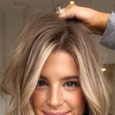 Cosmo Hair, Goldie Locks, Golden Blonde Hair, Creamy Blonde, Natural Blonde, Light Blonde Hair, Hair 2024, Let Your Hair Down, Natural Blondes