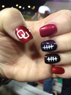 OU Sooner Nails Football Nail Designs, Football Nail Art, Ou Sooners Football, Sooners Football, Sports Nails, Football Nails, Ou Sooners, Nail Stencils, Hippie Nails