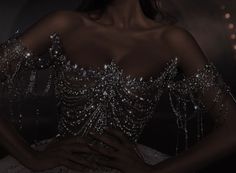 Gown Aesthetic, Pretty Fits, Feminine Energy Aesthetic, Queen Aesthetic, Prom Dress Inspiration, Queen Dress, Pretty Prom Dresses, Aesthetic Dark, Aesthetic Photos