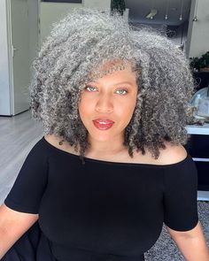 15 Photos of Dreamy Silver Curly Hair Mama Hair