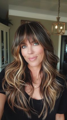 40 Heavy Highlights On Dark Hair Hairstyles That Will Make You Feel Like a Bombshell Hair Ideas For Women