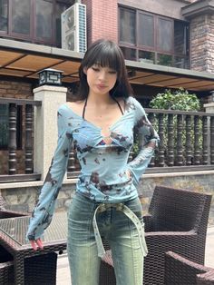 Vevesc American Style Blue Tie Dye Mesh Print T-shirts Sexy Slim Fit Hollow Out Tee Shirt Y2k Long Sleeve Sun Protection Tops Women Style: Casual Age: MIDDLE AGE Season: Spring/Summer Clothing Length: regular Elasticity: Slight Strech Sleeve Style: regular Fabric Type: blended Material: COTTON https://item.taobao.com/item.htm?spm=a21n57.1.0.0.204f523cM25tQG&id=715153262760&ns=1&abbucket=0#detail Tie-dye Long Sleeve Streetwear Tops, Casual Long Sleeve Tiger Print Tops, Faux Leather Motorcycle Jacket, Blue Butterfly Print Short Sleeve T-shirt, Black Tiger Print Long Sleeve Tops, Y2k Long Sleeve, Shirt Y2k, Casual Short-sleeved Tiger Print T-shirt, Crop Top Tees