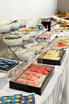 Buffet Breakfast Ideas Hotel, Boarding School Food, Breakfast Ideas Buffet, Breakfast Catering Display, Hotel Breakfast Ideas