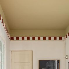 Home Wall Painting Ideas, Stripe Wall Paint Ideas, Low Ceiling Ideas, Painted Stripes On Wall, Painting Ideas Wall, Striped Ceiling, Painted Feature Wall, Diy Headboard Ideas, Kitchen Workshop