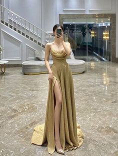 choose your style ✨ check out the link 👇 Floor Length Gowns Formal, Basic Elegant Dress, Prom Dresses Pink Dusty Rose, Classy Dresses Elegant Formal Long, Elegant Party Dresses Short, Gold Evening Gowns Elegant, Prom Dresses Korean, A Line Evening Gown, Prom Dresses A Line