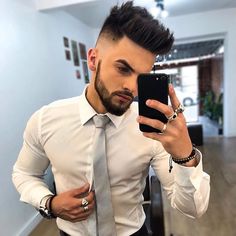 50 Latest Trend Hair Cuts For Men 2019 » Hairstyles Pictures - #hair #hairstyles #hairstylesformen #men #menhair #menhairstyles #menhaircuts #haircut #haircuts #short #shorthair #shorthairstyles #shorthair2019 Hair Cuts For Men, Caesar Haircut, Underlights Hair, Hairstyles Pictures, Haircut Designs