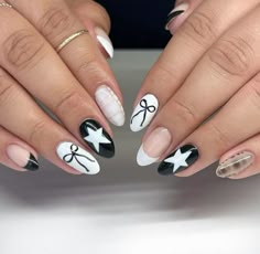 Country Concert Nails Ideas Simple, Country Concert Nails Ideas, Zach Bryan Nails, Country Nails Design, Country Concert Nails, College Nails, Paznokcie Hello Kitty, Concert Nails, Teen Nails