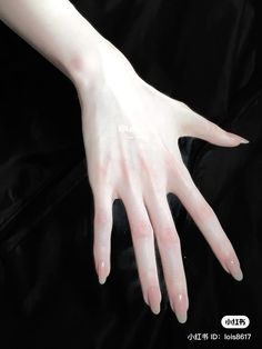 Feminine Hands Reference, Long Slim Veiny Hands, Long Slender Hands Women, Beautiful Hands Aesthetic, Veiny Hands Women, Korean Hands, Pale Hands, Feminine Hands, Slender Hands