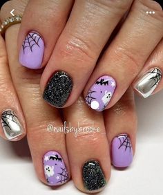 Holloween Nails, Halloween Acrylic Nails, October Nails, Spider Webs, Halloween Nail Designs, Halloween Nail, Halloween Nail Art