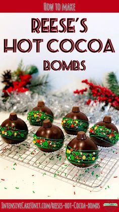 Christmas Hot Coco Balls, Chocolate Christmas Balls, Christmas Cocoa Balls, Hot Cocoa Balls Recipes, How To Make Hot Cocoa Balls, Thanksgiving Hot Cocoa Balls, Christmas Candy Bar Ideas, Hot Chocolate Bombshell Diy, Christmas Cooking Ideas