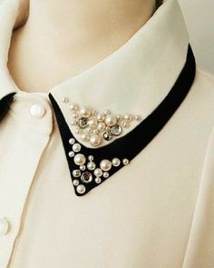 Couture Dior, Embellished Collar, Beaded Collar, Clothing Details, Collar Designs, Mode Inspiration, Fashion Details, Diy Fashion, Neck Designs