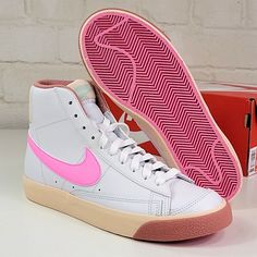 New In Box. Never Used Nike Blazer Mid '77 (Gs) White / Pink Shell / Guava Ice Dz2900 100 Leather Upper 6y Will Fit Women's 7.5 Nike Blazer Mid Pink, Nike Blazer Pink, Cute Back To School Shoes, Preppy Blazers, Pink Nike Blazers, Pink Nike Shoes, Pretty Sneakers, Back To School Shoes