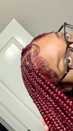 red burgundy knotless braids Burgundy Knotless Braids, Burgundy Knotless, Black Ponytail Hairstyles, Edges Hair, Box Braids Hairstyles For Black Women, Cute Braided Hairstyles, Braids Hairstyles Pictures, Cute Box Braids Hairstyles, Braided Hairstyles For Teens