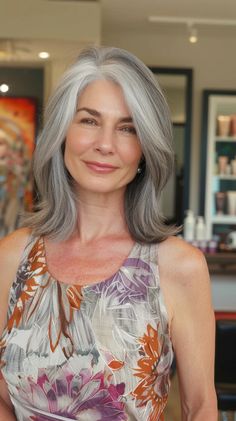 33 Gorgeous Gray Long Hairstyles That Are Redefining Glamour Grey Bob Hairstyles, Layered Hair With Bangs, Womens Haircuts Medium, Hair Mistakes, Hair Growing, Silver Hair Color, Fashion Pics, Haircut For Older Women