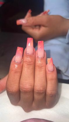 Pink Marble Tip Nails, Coral Pink Ombre Nails, Ombre Marble Acrylic Nails, Orange And Pink Marble Nails, Orange And Coral Nails, Pink And Orange Acrylics, Pink And Orange Ombre Acrylic Nails, Pink Orange Ombré Nails, Ombre Pink And Orange Nails