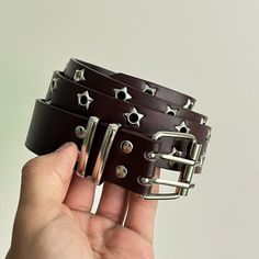 Y2k 2000s Vintage Brown Silver Star Studded Goth Emo Belt These Belts Are Unisex :)! Unique Star Design One Size Fits All 1.5w X 41.5l Brand New Grunge Belt, Studded Belts, Skull Belt Buckle, Tooled Leather Belts, In Cursive, Leather Belts Men, Studded Belt, Faux Leather Belts, Metal Belt