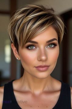 #BEAUTY ,#REALATIONSHIPS #Fashion #Outfits #Winter Outfits #Animals Hair Styles For Extensions, Short Hair Cuts Bob, Box Braids Long, Modern Short Hair, Long Bob Hairstyle, Braids Long, Short Hair Images, Short Hair Pixie Cuts, Edgy Short Hair