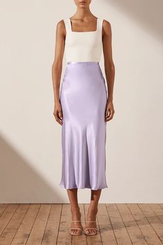 Purple Skirt Outfit, Midi Skirt Outfits Summer, Mode Indie, Lavender Skirt, Recruitment Outfits, Cotton Skirts, Light Blue Prom Dress