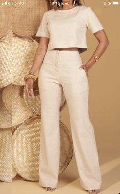 Fashion Work Outfit, Fashionable Work Outfit, Blouse Casual Fashion, Fiesta Outfit, Conceptual Fashion, Classic Style Outfits, Womens Suits Business, Beige Outfit, Quick Outfits