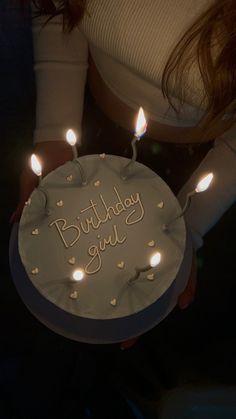 орт на день рождения 17 Doğum Günü, 19th Birthday Cakes, 15th Birthday Cakes, Birthday Planner, Birthday Ideas For Her, Birthday Dinner Party, Cute Birthday Ideas, Simple Cake Designs, Creative Birthday Cakes