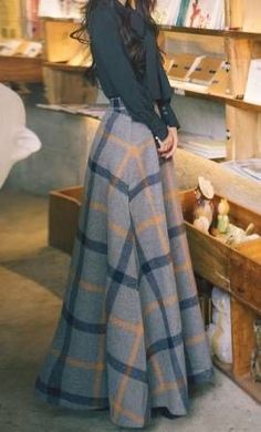 Skirt Diy, Winter Skirt, Looks Chic, Mode Vintage, Fashion Mode, Modest Outfits, Skirt Outfits