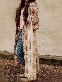 Boho Coats For Women, Tricotin Long, Mode Country, Boho Coat, Knit Coat, Coats Vintage, Boho Cardigan, Boho Fashion Summer