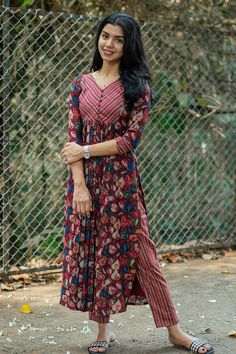 Casual Wear – KULINA Daily Use Kurti Designs, New Kurti Designs For Women, New Model Dresses For Women Indian, Kurta Dress Designs, Daily Wear Dresses For Women Indian, Cotton Kurta Sets For Women, Kurti Models, Brahmi Script, Cotton Kurti Set