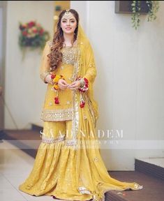 Women Fashion Dresses Online in Pakistan | Online Ads Pakistan Mehndi Function, Mehendi Outfits, Chiffon Sleeves