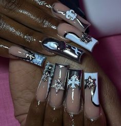 Paris Aesthetic Fashion, Drip Nails, Modern Nails, Work Nails, Girly Accessories, Square Acrylic Nails, Dream Nails, Body Skin Care Routine, Long Acrylic Nails