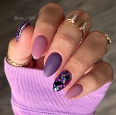 This is a purple, black, and blue chunky glitter. Oct Nails, Body Cosmetics, 2024 Nails, Nails Purple, Nail Time, Gel Top Coat, Dip Powder Nails, Dipped Nails, Fabulous Nails