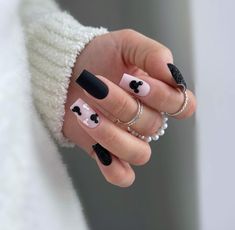 💅 amanda.sudolll 👈 Instagra Short Nail Manicure, Cow Nails, Floral Wallpaper Phone, Short Nail, Dating Games, Nail Arts, Gorgeous Nails, Nail Manicure