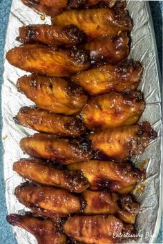 Asian Sticky Chicken, Sticky Chinese Chicken, Appetizers Chicken, Chicken Wing Sauce Recipes, Sticky Wings, Chinese Chicken Wings, Asian Chicken Wings, Wings Recipe Baked, Easy Chicken Wing Recipes