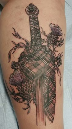 Would look amazing with the family colors on the tartan Scots Tattoo, Irish Scottish Tattoo, Highland Tattoo, Scottish Highlands Tattoo, Plaid Tattoo, Heritage Tattoo, Highlands Tattoo, Luckenbooth Tattoo, Highlander Tattoo