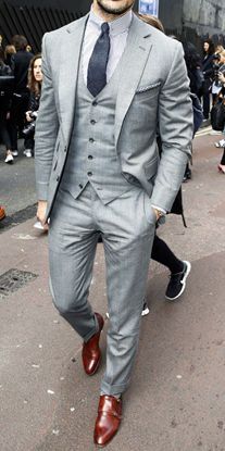 Summer Groomsmen, Light Gray Suits, Three Piece Suit Wedding, Three Piece Suit Mens, Grey Mens Suit