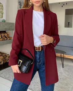 Burgandy Blazer Outfit, Maroon Blazer Women, Burgundy Blazer Outfit Woman, Maroon Blazer Outfit, Burgundy Blazer Outfit, Blazer Outfits Women, Red Blazer Outfit, Maroon Blazer, Maroon Outfit