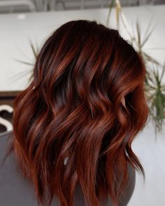 47 Cozy Fall Hair Colors - Inspiring Hairstyles Brown Red Orange Hair, Cowboy Copper On Short Hair, Dark Copper Balayage Hair, Deep Fall Hair Colors, Red Hair For Brunettes Brown Eyes, Short Hair Fall Color, Mahagony Copper Hair, Chestnut Cinnamon Hair, November Hair Color Ideas