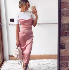 Orange Summer Dress, Orange Dress Summer, Slip Dress Outfit, Elegant Midi Dress, Midi Dress Pink, Strappy Midi Dress, Light Pink Dress, Elegant Midi Dresses, Club Wear