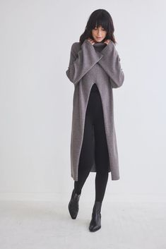 Modern Maximalist Tunic Sweater – Ruti Modern Long Sleeve Sweater For Spring, Modern Long Sleeve Stretch Sweater, Modern Stretch Long Sleeve Sweater, Modern Oversized Long Sleeve Sweater, Modern Stretch Winter Sweater, Modern Sweater For Winter Layering, Modern Fall Sweater, Modern Gray Winter Sweater, Modern Stretch Sweater For Fall