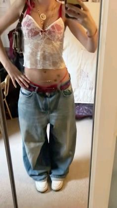 Lace Tank Top Outfit Layered Y2k, Dress And Jeans Outfit Together Y2k, Baggy School Outfit, Baggy Jeans Small Top, Baggy Blue Jeans Outfit, Y2k Baggy Outfits, Fit Inspo Baggy Clothes, Lace Tops Outfit, Lace Top And Jeans