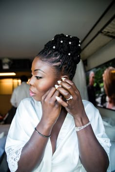 Braided Loc Updo, African Wedding Hairstyles, Locs Color, Hair Journal, Bride Hairstyles Updo, Dreads Hairstyles