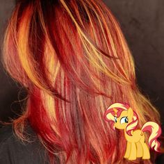 Hair Colour On Curly Hair, Cute Hair Colour Ideas, Brightly Colored Hair, Hair Color Combo Ideas, Vivid Color Hair Ideas, Cool Colored Hair Ideas, Multicolored Hair Highlights, Hair Dye Color Combos, Long Calico Hair