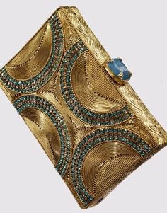 Malaga clutch      ⊱ղb⊰ Beaded Clutch Purse, Chic Purses, Beaded Clutch Bag, Elegante Y Chic, Gold And Blue, Beaded Clutch, Vintage Purses