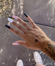 Black And White Nail, Edgy Nails, Grunge Nails, Basic Nails, Simple Acrylic Nails, Long Acrylic Nails Coffin, Acrylic Nails Coffin Pink, Long Square Acrylic Nails, White Nail