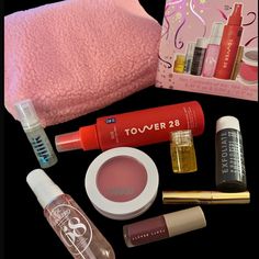 Questions? Leave A Comment Below! Sephora Sets Gift, Sephora Favortis Box, Sephora Sets 2024, Sephora Favortis Kit, Sephora Travel Size Products, Makeup Sephora, Sephora Favorites, Favorite Holiday, Sephora